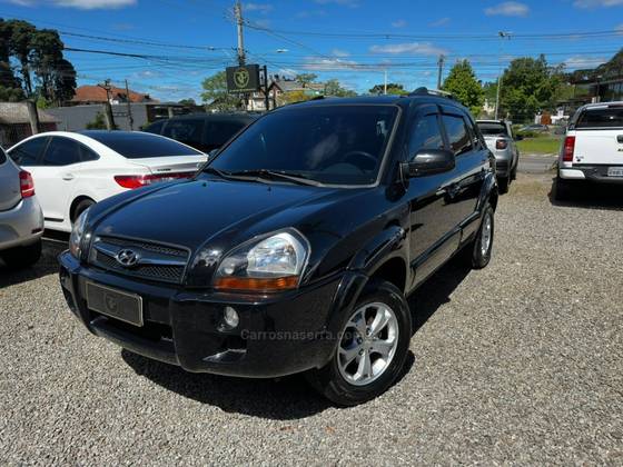 HYUNDAI TUCSON 2.0 MPFI GLS 16V 143CV 2WD FLEX 4P AUTOMÁTICO HYUNDAI TUCSON 2.0 MPFI GLS 16V 143CV 2WD FLEX 4P AUTOMÁTICO